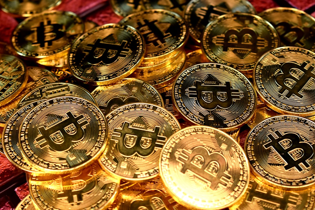 gold and silver round coins